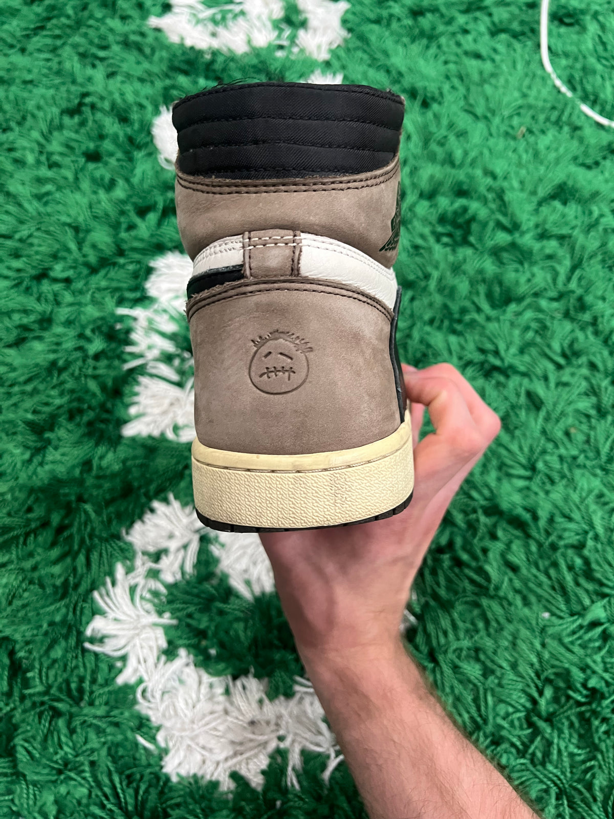 Jordan 1 High Travis Scott Mocha (Preowned 11M)