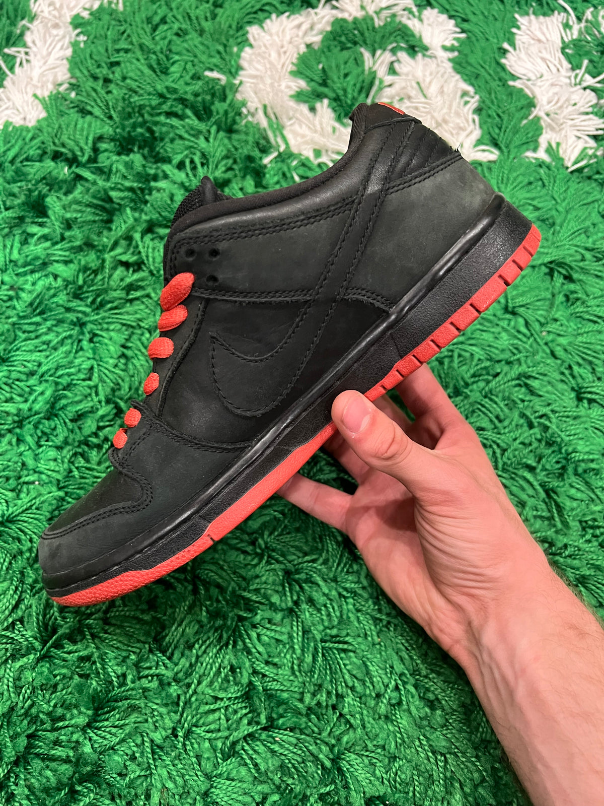 Nike SB Dunk Low Black Pigeon (Preowned 7.5M)