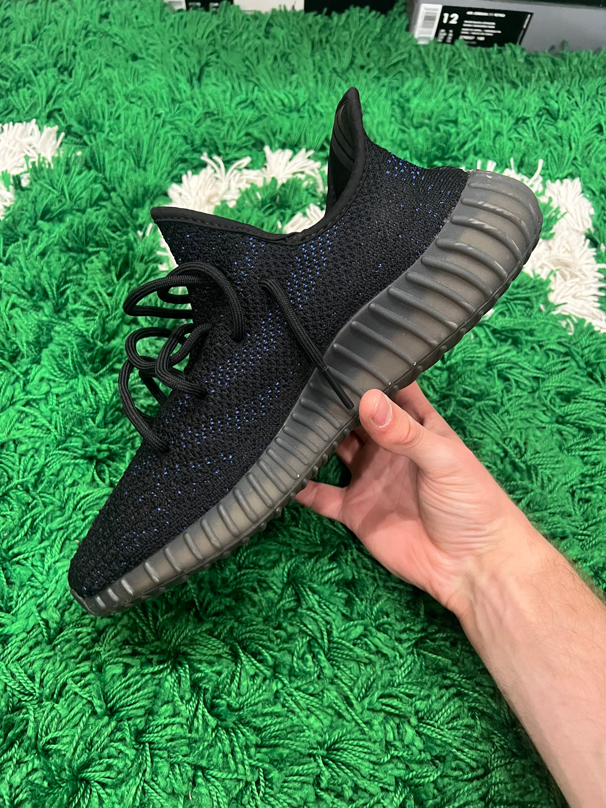 adidas Yeezy 350 V2 Dazzling Blue (Pre-Owned 10.5M)