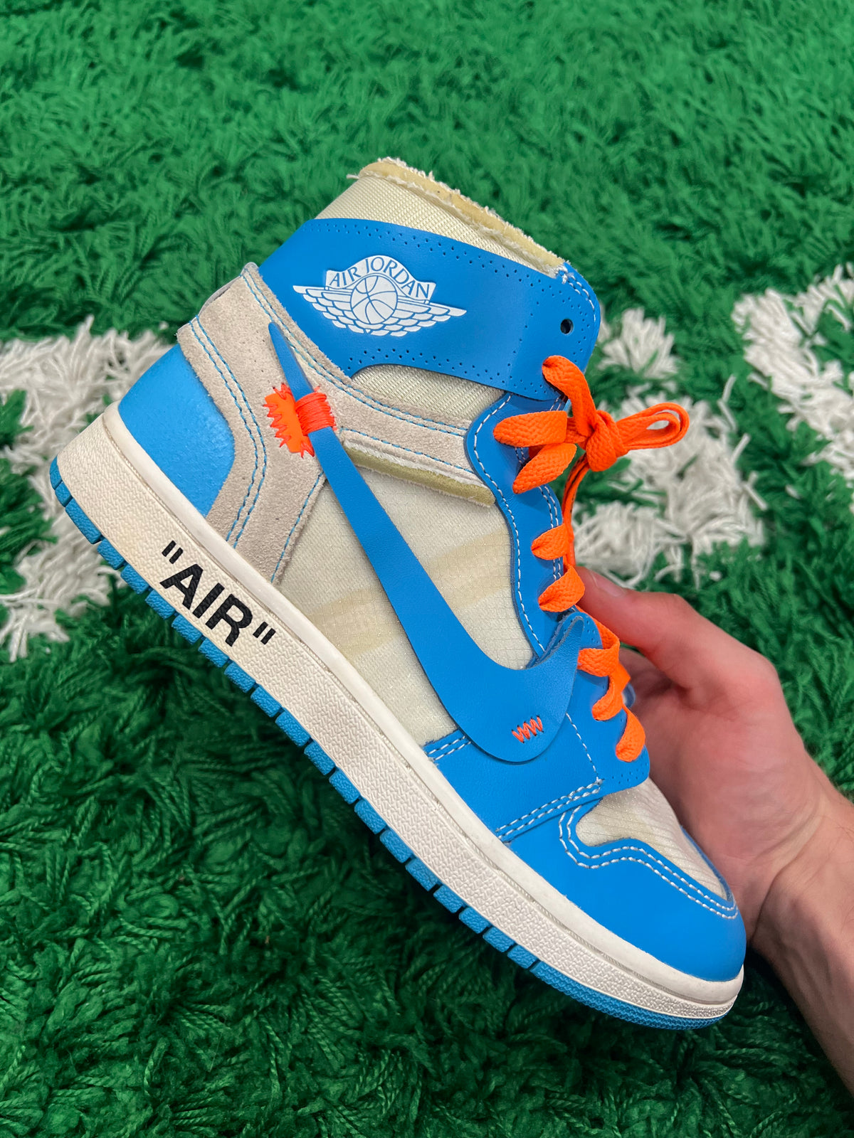 Jordan 1 High Off-White University Blue (Preowned 6M)