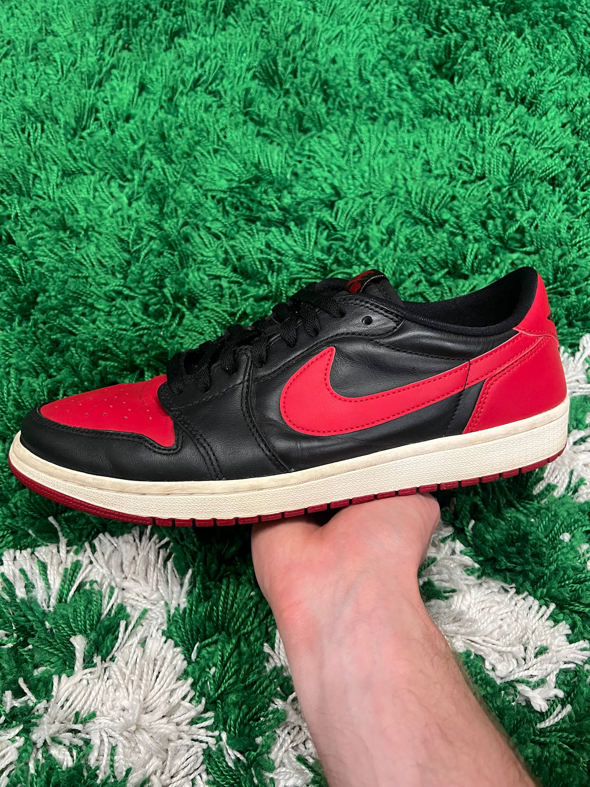 Jordan 1 Low Bred (2015) (Pre-Owned 11.5M)