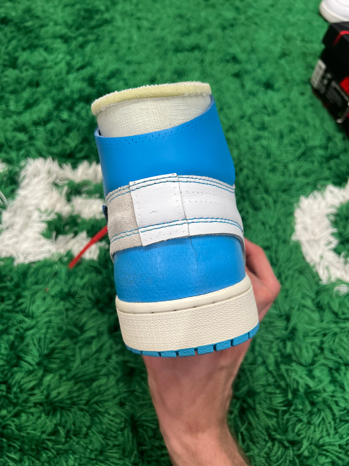 Jordan 1 High Off-White University Blue (Preowned 12M)