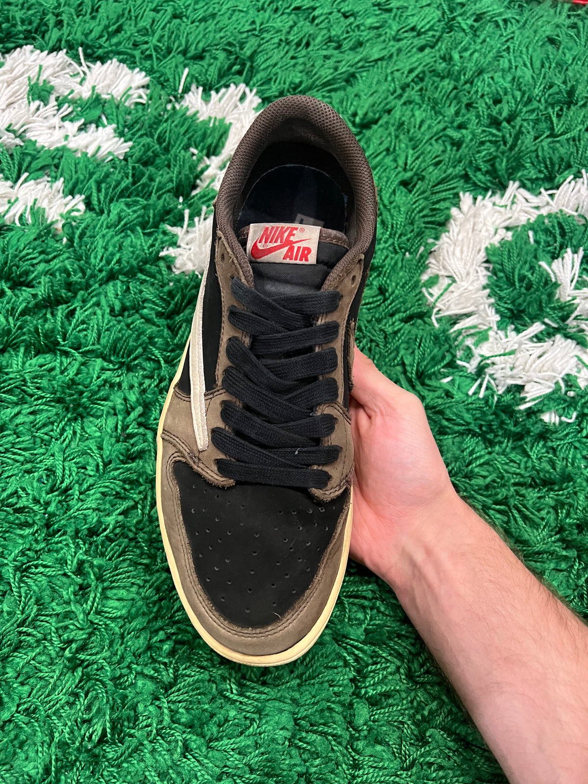 Jordan 1 Low Travis Scott Mocha (Pre-Owned Size 9.5M)