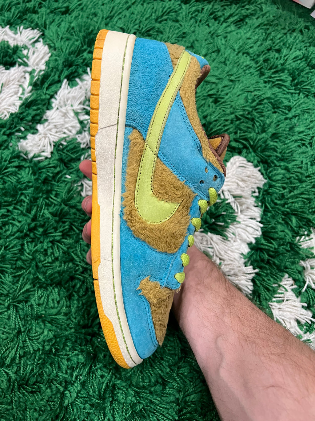 Nike SB Dunk Low Baby Bear (Preowned 9.5M)