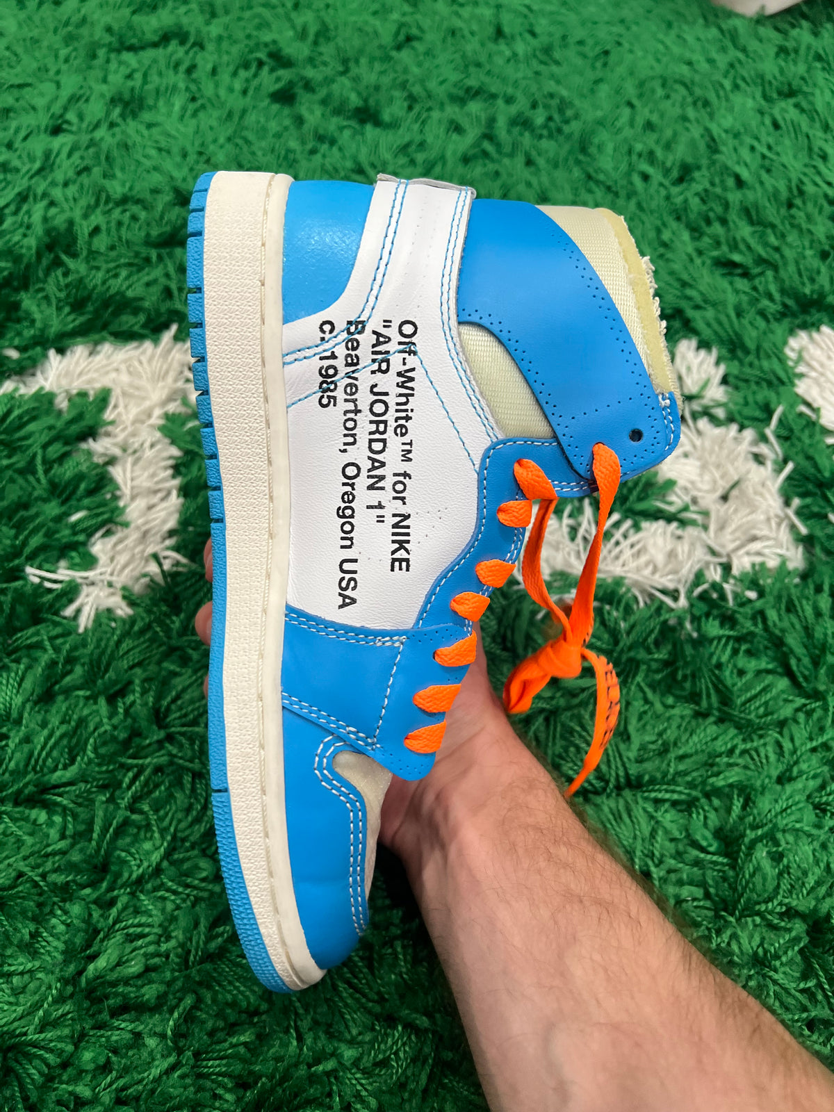 Jordan 1 High Off-White University Blue (Preowned 6M)
