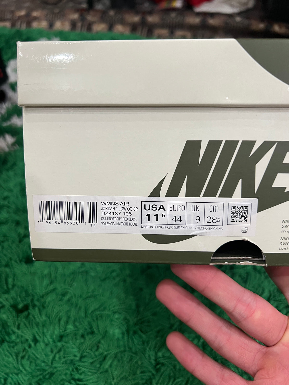 Jordan 1 Low Travis Scott Olive (Women's) (Preowned 10M/11.5W)