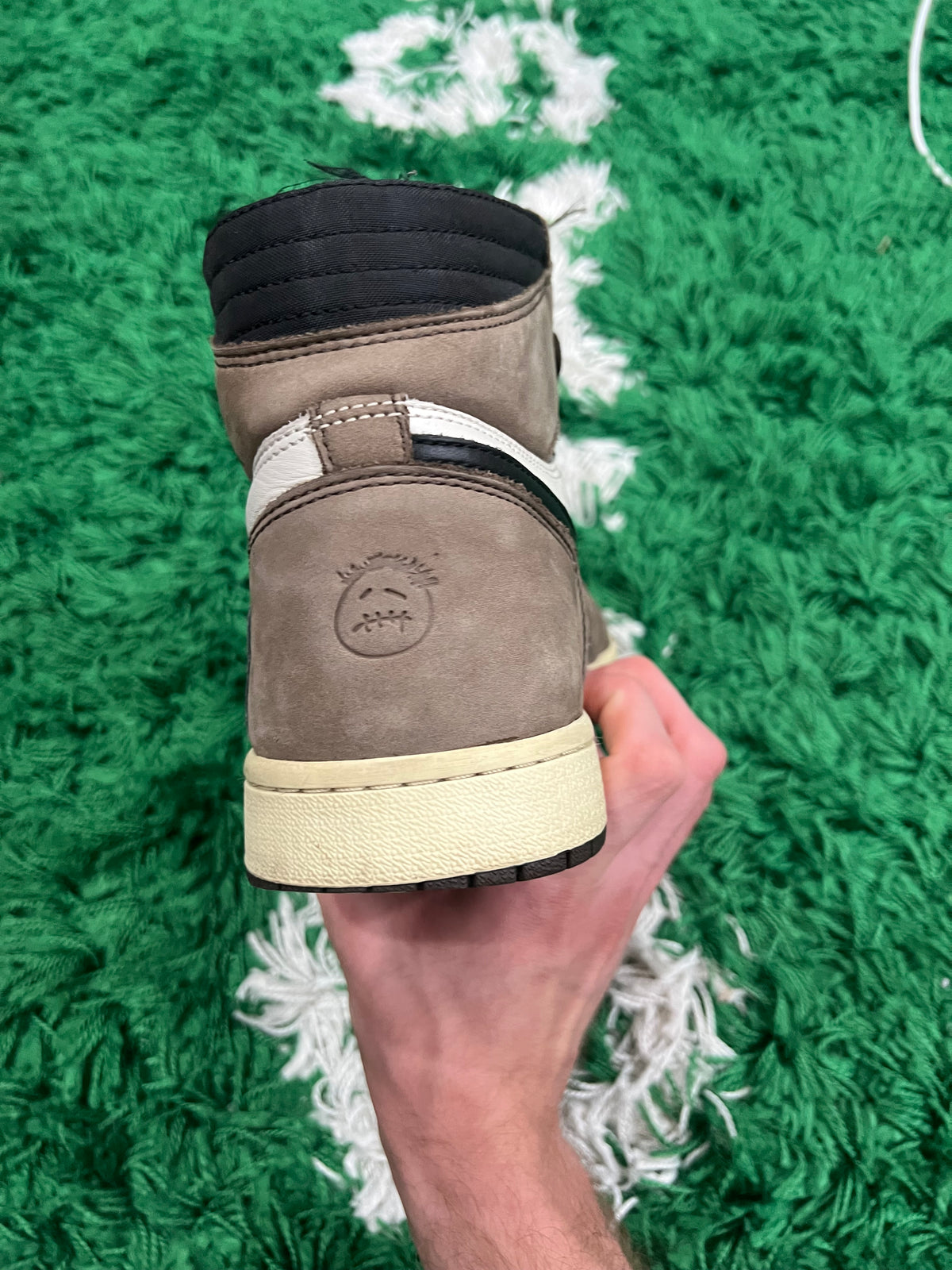 Jordan 1 High Travis Scott Mocha (Preowned 11M)