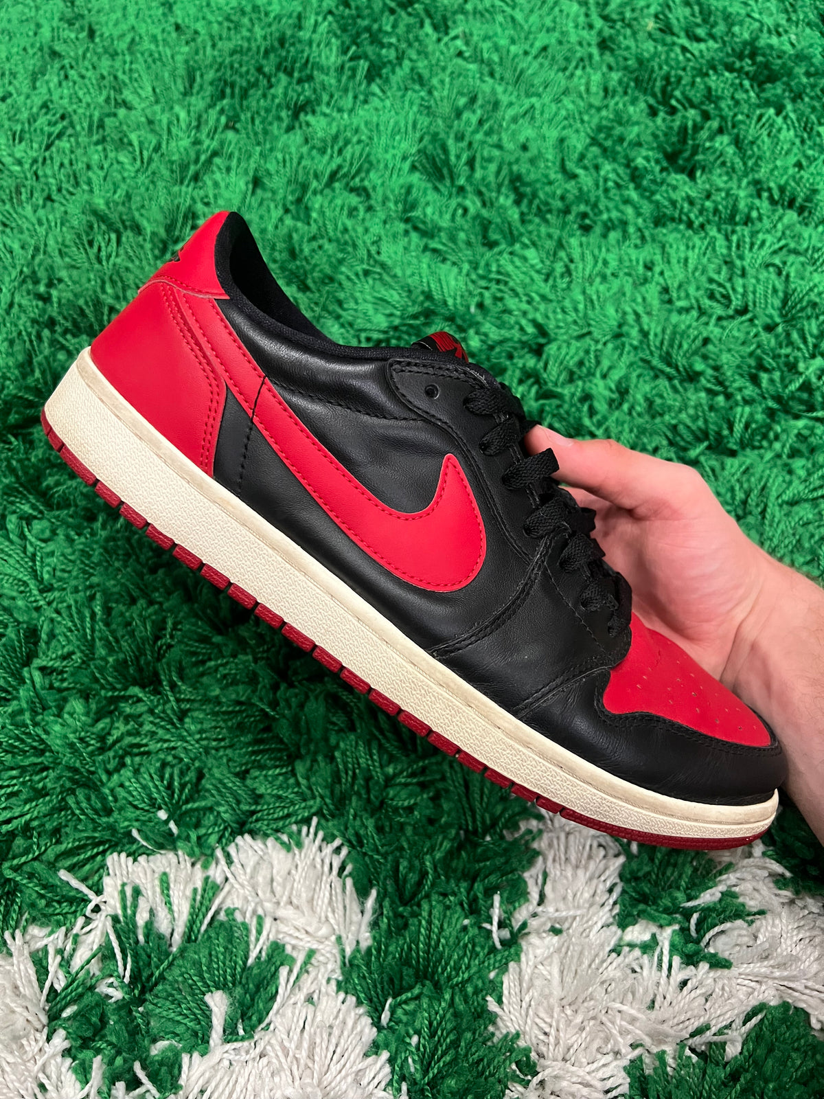Jordan 1 Low Bred (2015) (Pre-Owned 11.5M)