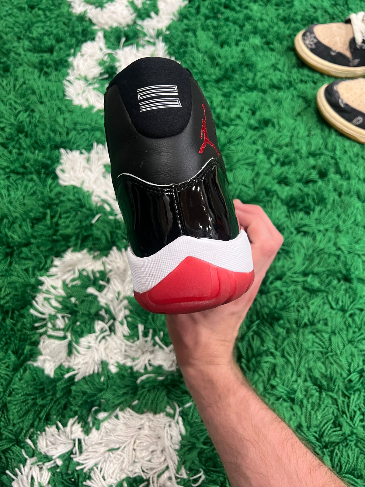 Jordan 11 Playoffs Bred (2019) (Pre-Owned 12M)