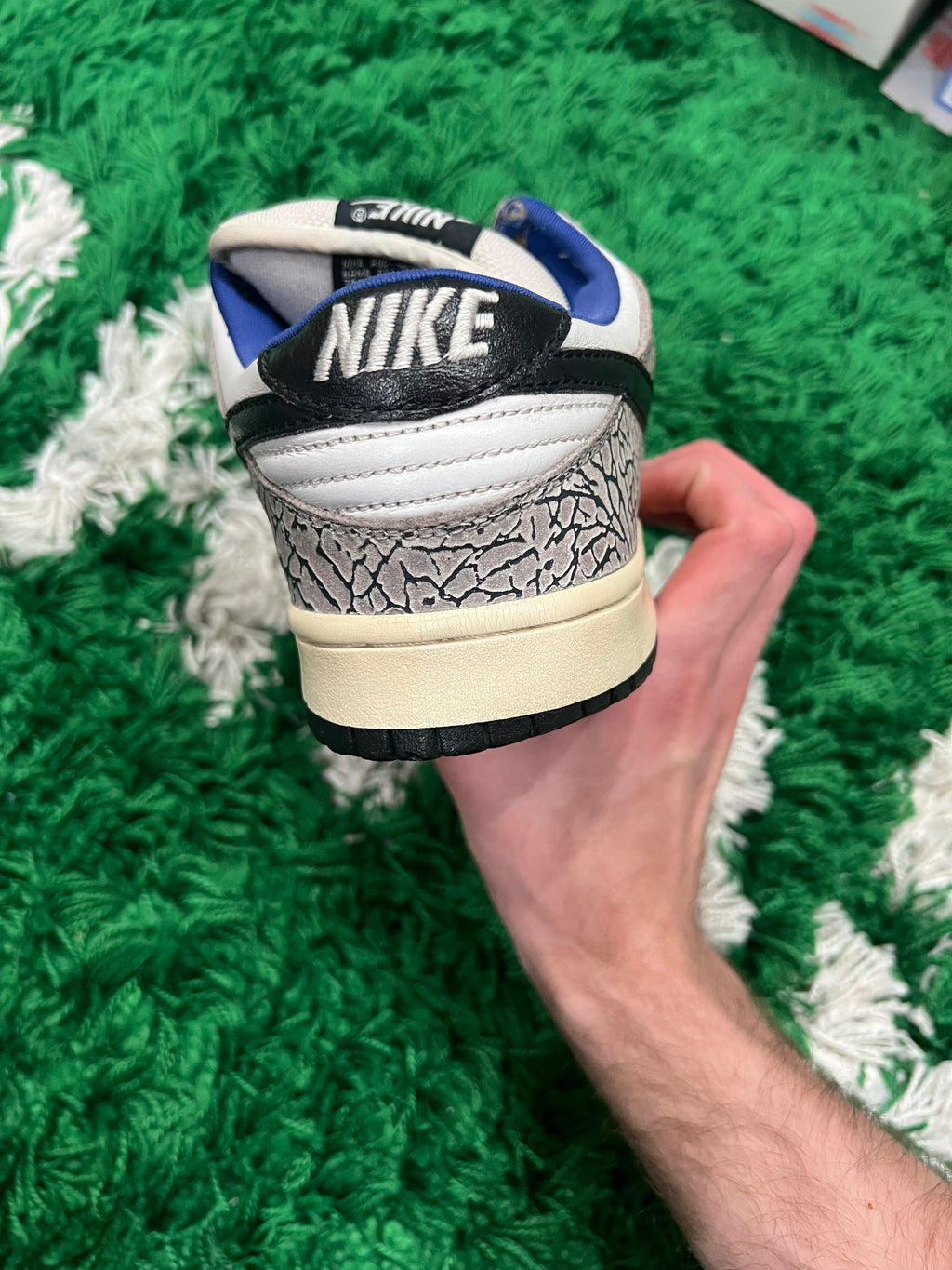 Nike SB Dunk Low Supreme White Cement (2002) (Preowned 9.5M)