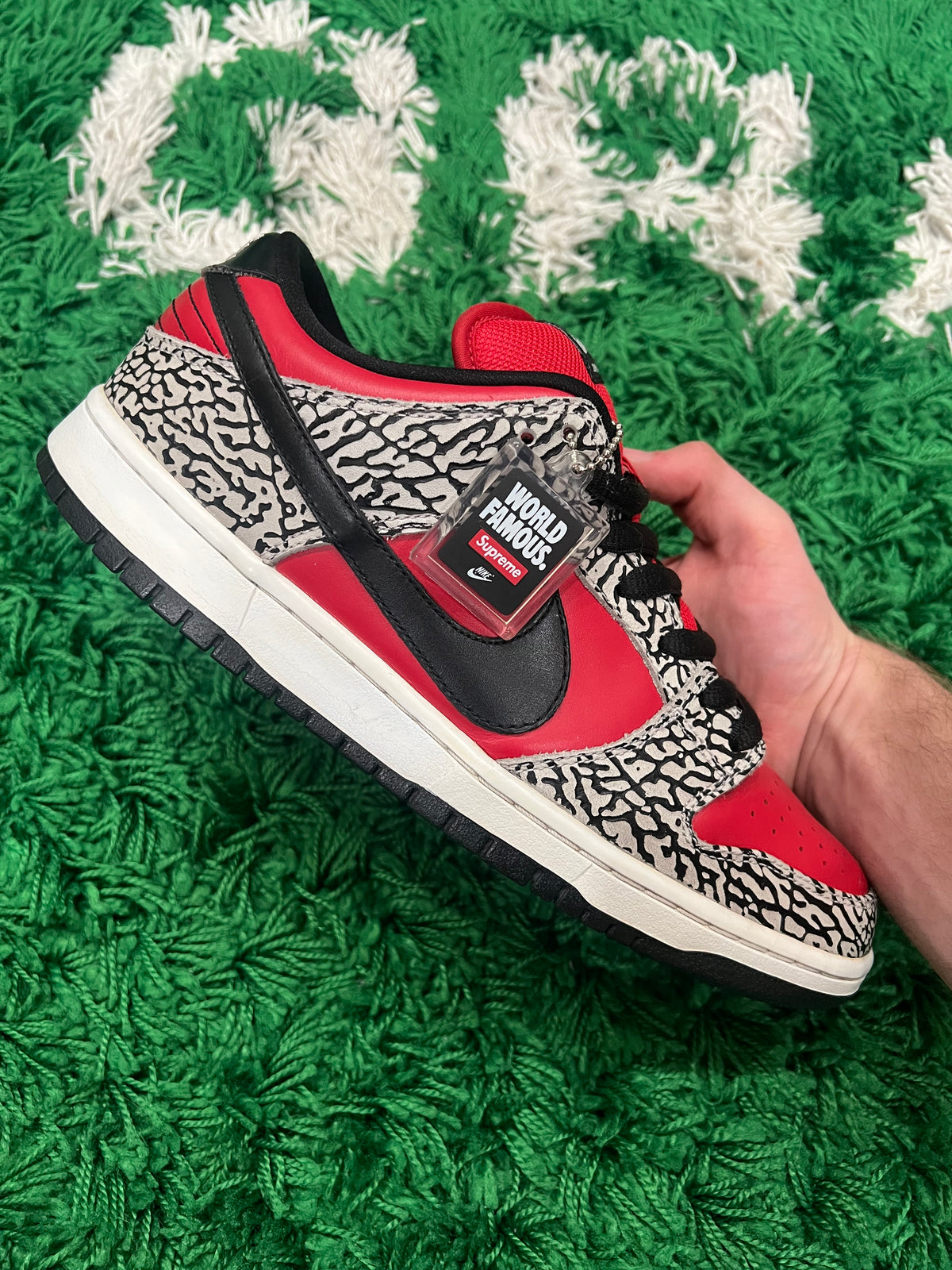 Nike SB Dunk Low Supreme Red Cement (2012) (Preowned 10M)