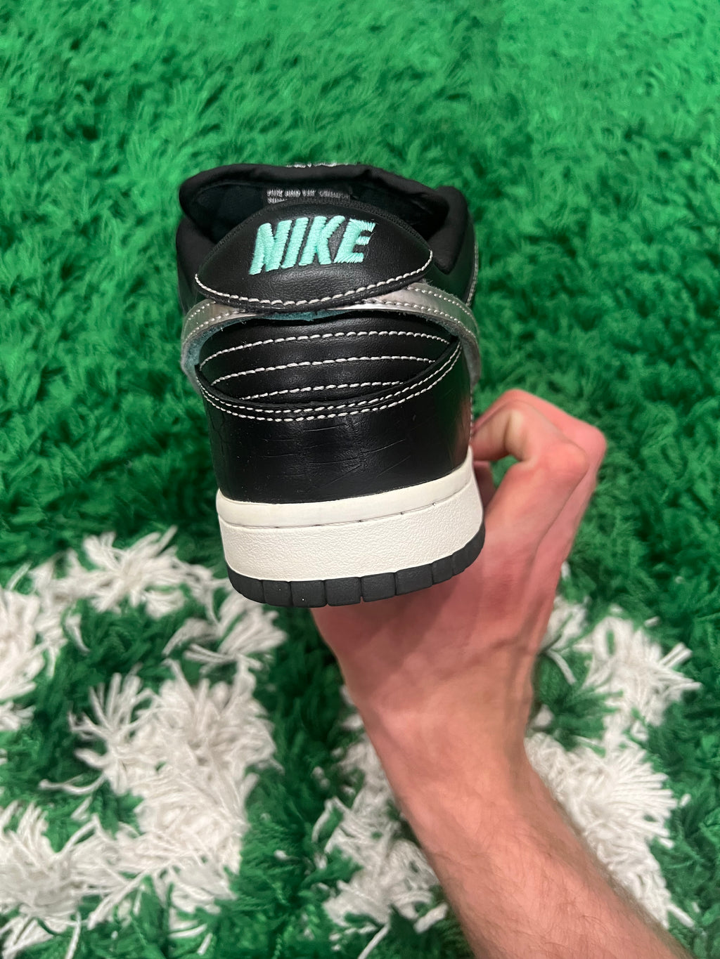 Nike SB Dunk Low Diamond Supply Co. Black Diamond (Pre-Owned 8.5M)