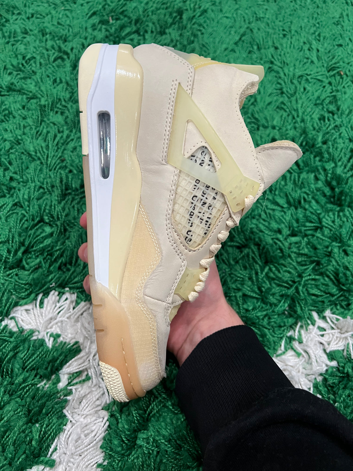 Jordan 4 Off-White Sail (Preowned 5.5M/7W)