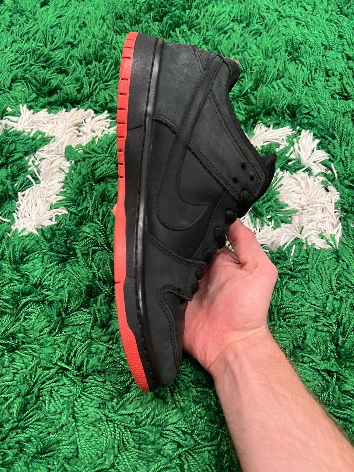 Nike SB Dunk Low Black Pigeon (Preowned 8M)
