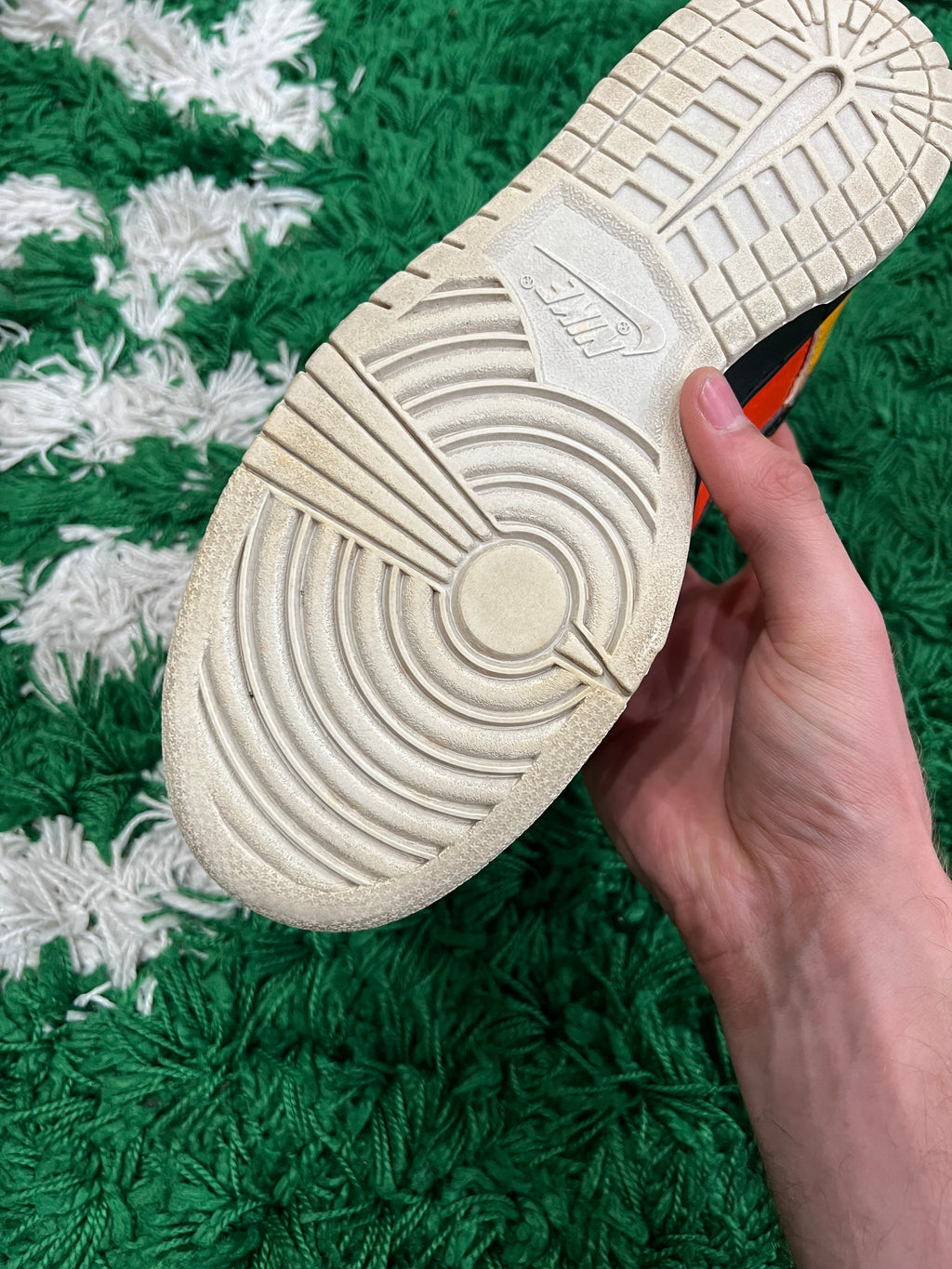 Nike SB Dunk Low Raygun (Preowned 9.5M)