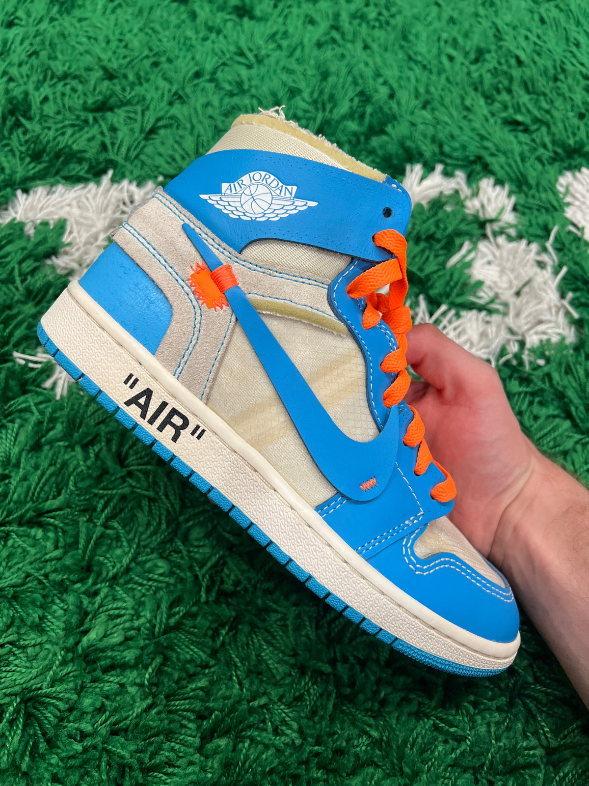Jordan 1 High Off-White University Blue (Preowned 6M)
