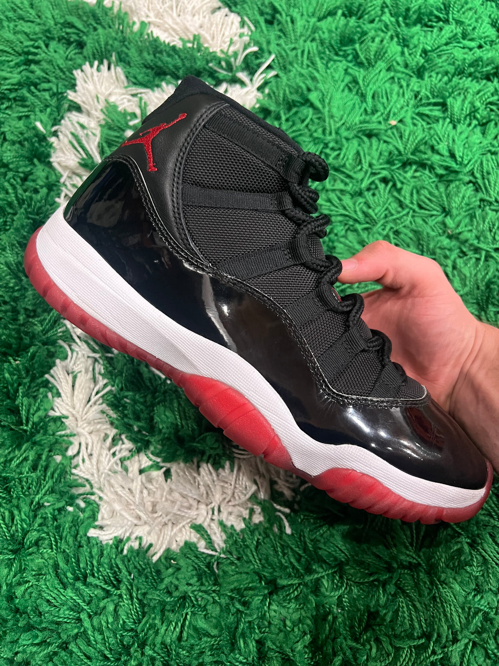 Jordan 11 Playoffs Bred (2019) (Preowned 9M)
