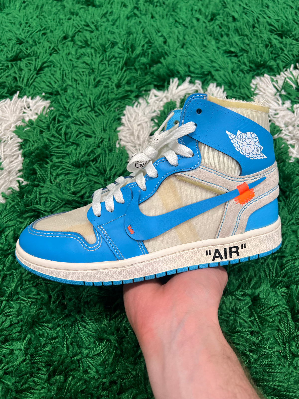Jordan 1 High Off-White University Blue (Preowned 6M)