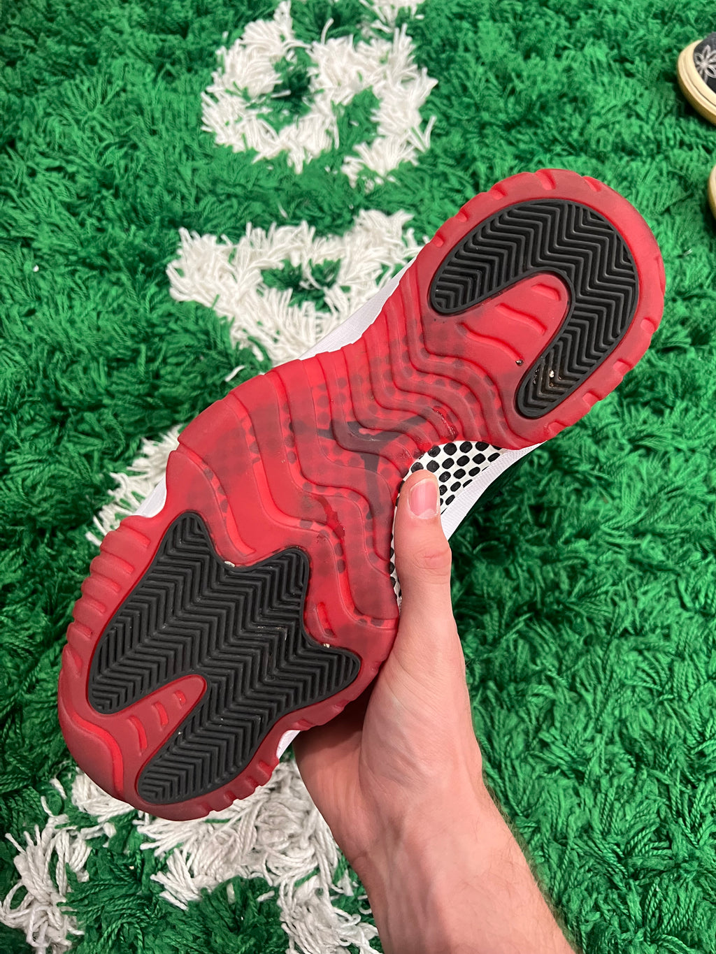 Jordan 11 Playoffs Bred (2019) (Pre-Owned 12M)