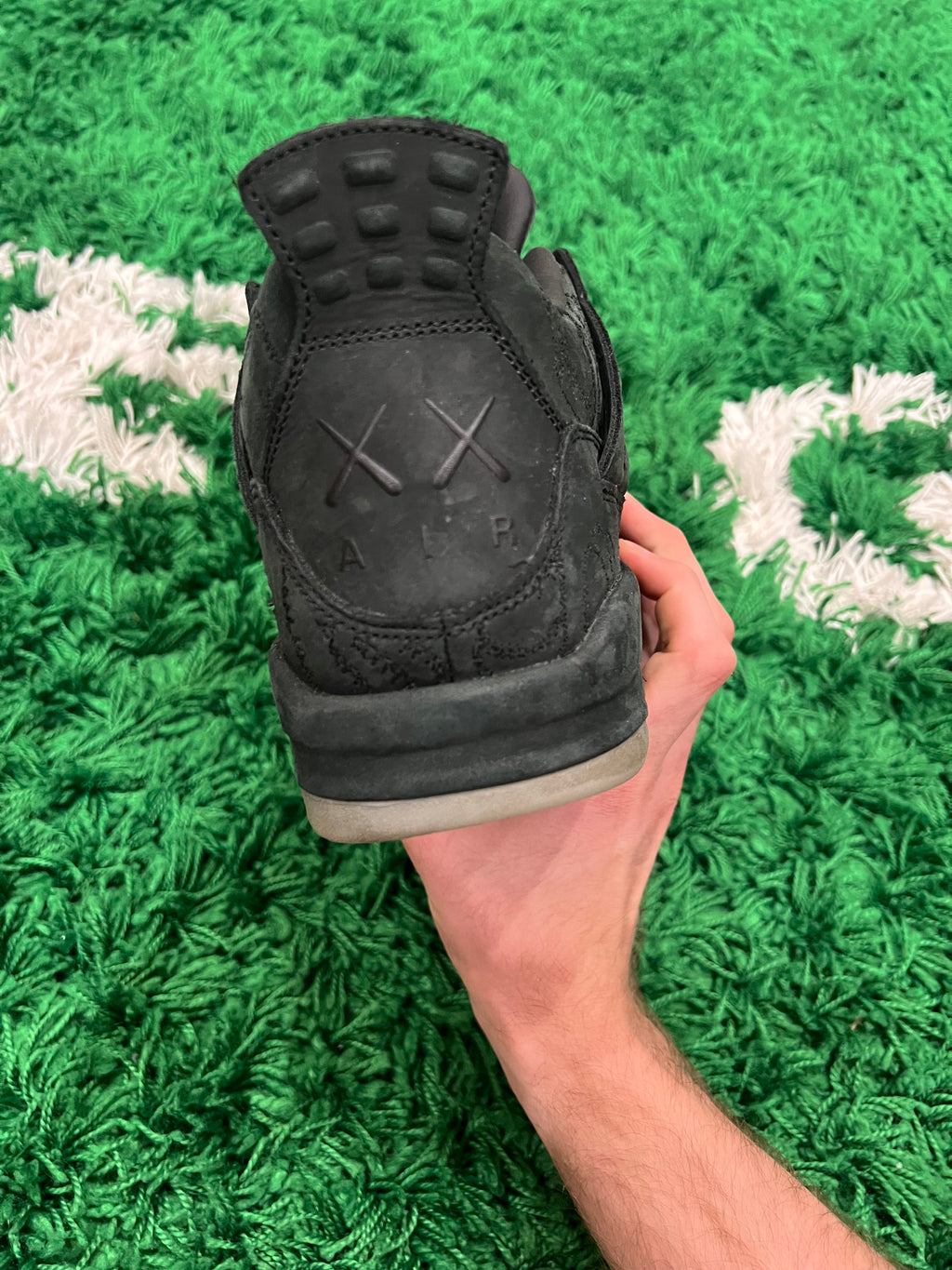 Jordan 4 Kaws Black (Preowned 12M)