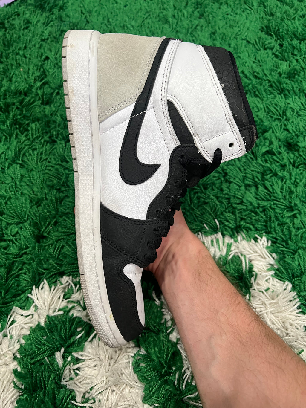 Jordan 1 High Bleached Coral (Pre-Owned 10.5M)