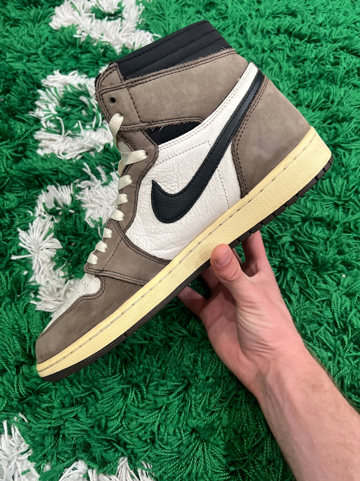 Jordan 1 High Travis Scott Mocha (Preowned 12M)
