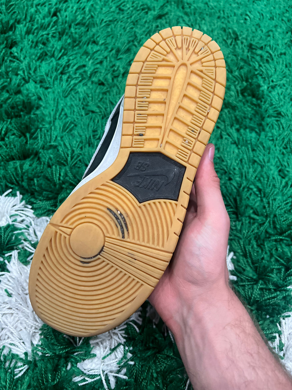 Nike SB Dunk Low Black Gum (Pre-Owned 8M)