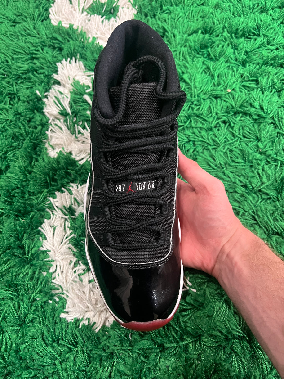 Jordan 11 Playoffs Bred (2019) (Preowned 9M)