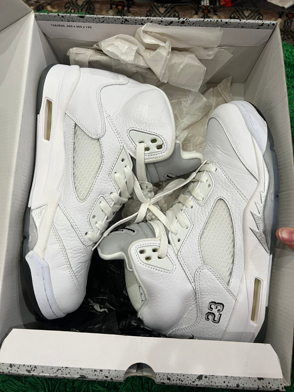 Jordan 5 White Metallic (2015) (Pre-Owned Size 10.5M)