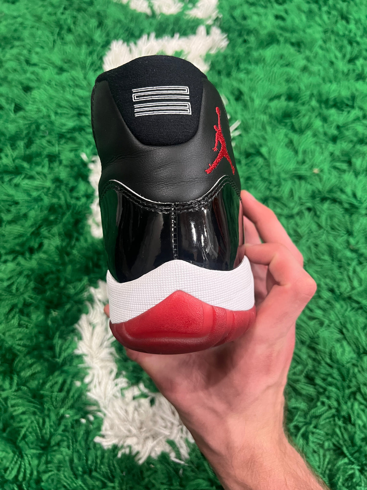 Jordan 11 Playoffs Bred (2019) (Preowned 9M)
