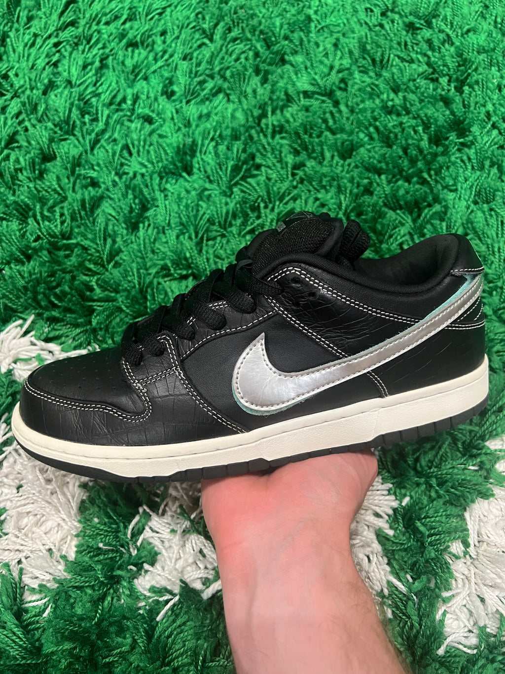 Nike SB Dunk Low Diamond Supply Co. Black Diamond (Pre-Owned 8.5M)