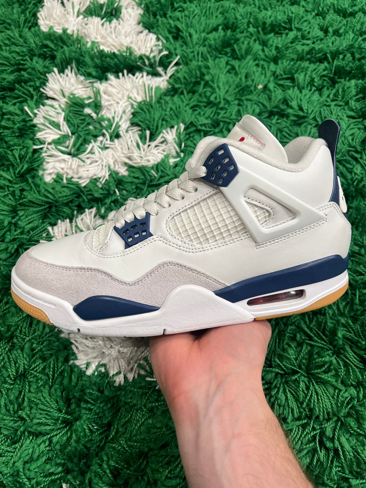 Jordan 4 SB Navy (Preowned 8M)