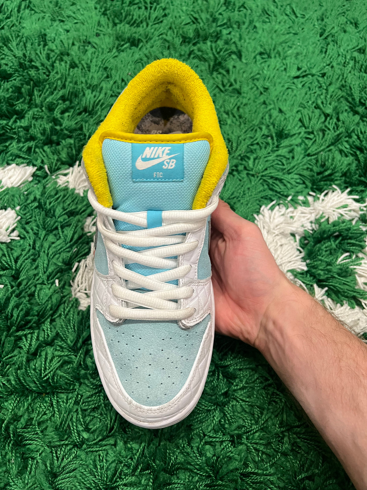 Nike SB Dunk Low FTC Lagoon Pulse (Preowned 8.5M)