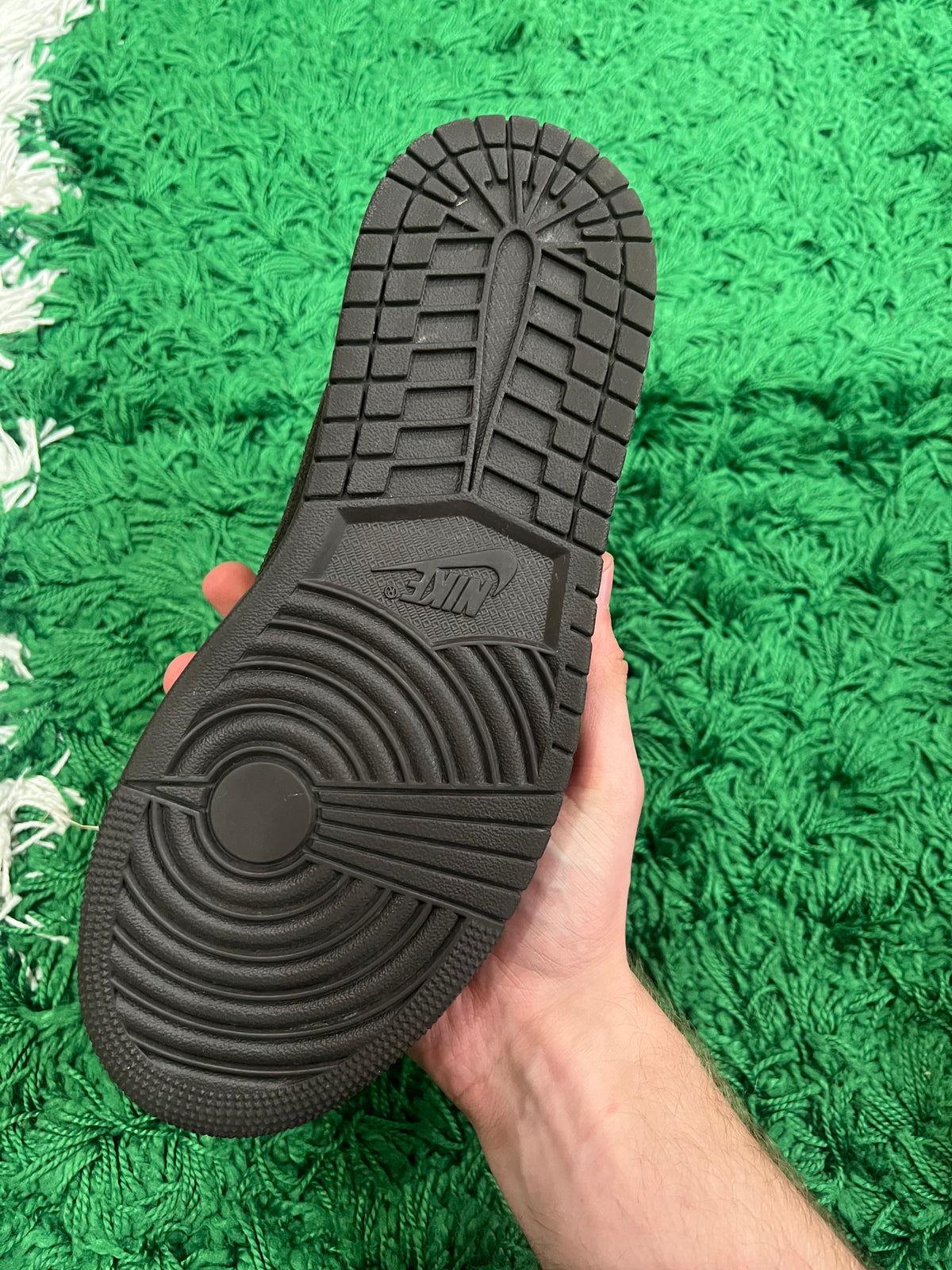 Jordan 1 Low Travis Scott Velvet Brown (Preowned 8.5M)