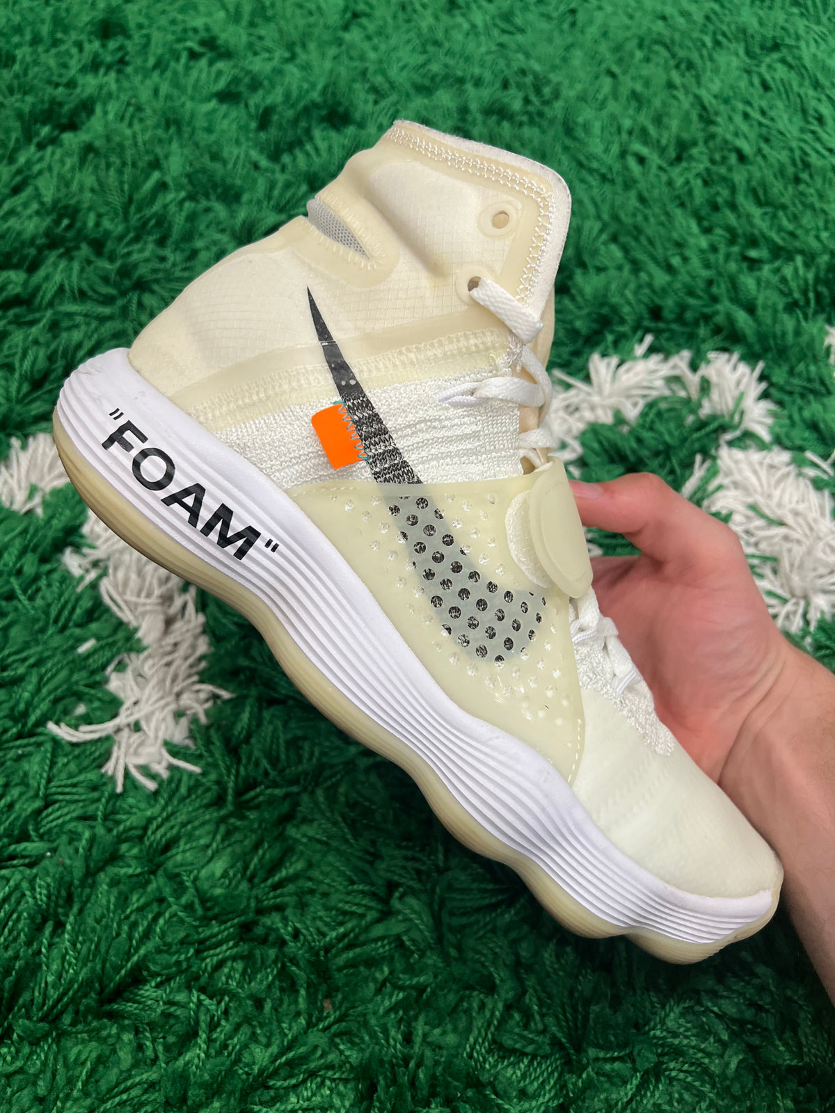 Nike React Hyperdunk 2017 Flyknit Off-White (Preowned 8M)