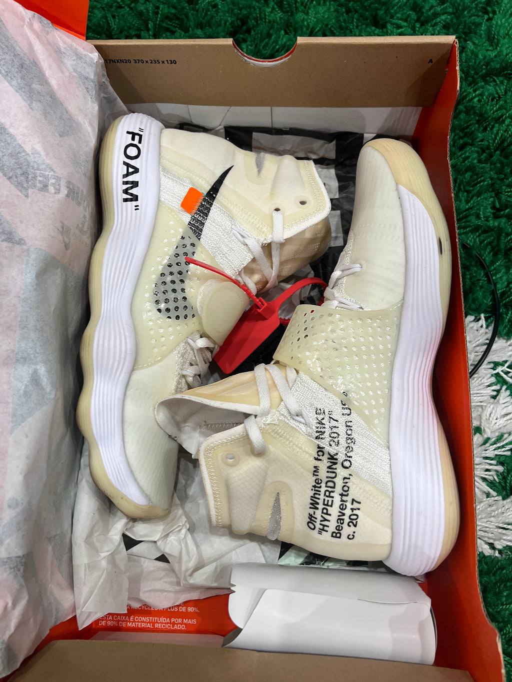 Nike React Hyperdunk 2017 Flyknit Off-White (Preowned 8M)