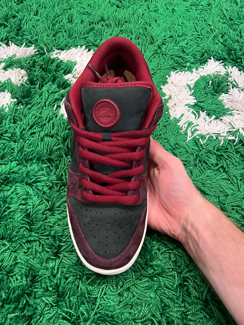 Nike SB Dunk Low Riot Skateshop (Preowned 8.5M)