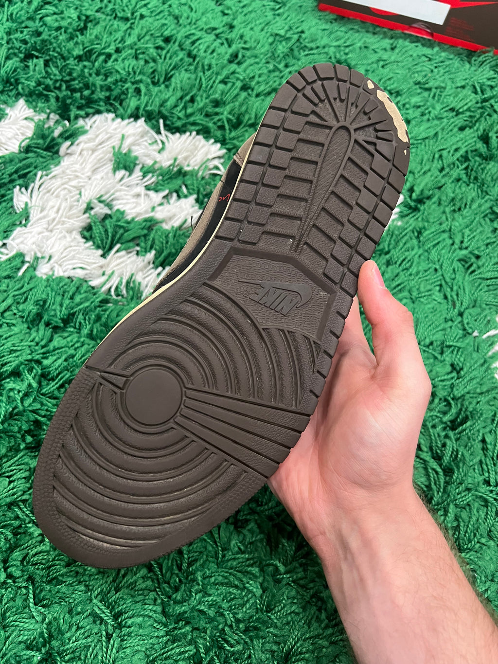 Jordan 1 Low Travis Scott Mocha (Pre-Owned Size 10M)