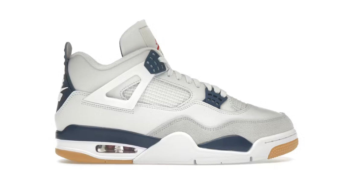 Jordan 4 SB Navy (Preowned 8.5M)